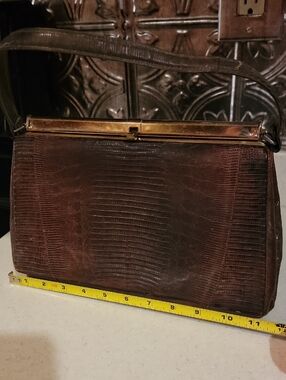 Vintage Brown Lizard-Texture Top-Frame Handbag